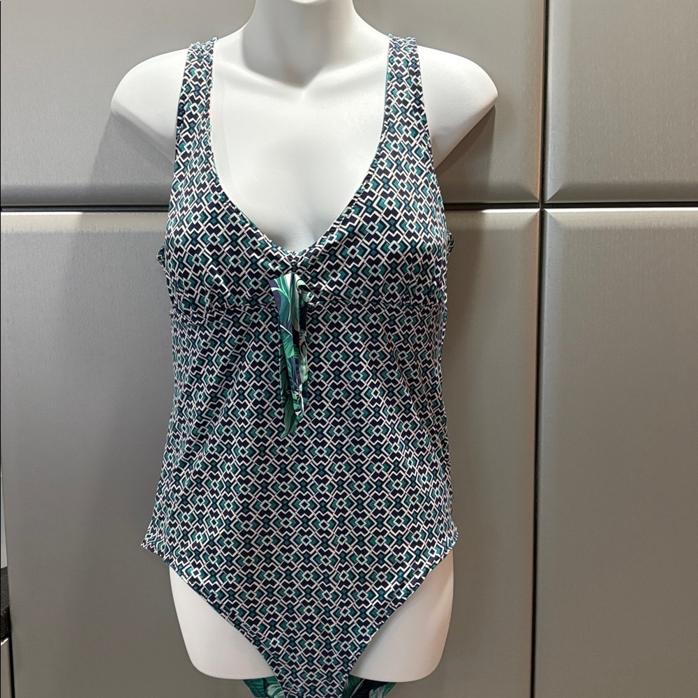 Tropical Leaf Print Swimsuit, it is REVERSIBLE! - Picture 3 of 5